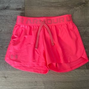 Girls Under Armour shorts-size XS-pink